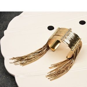 EVERYTHING MUST GO One of kind statement bracelet